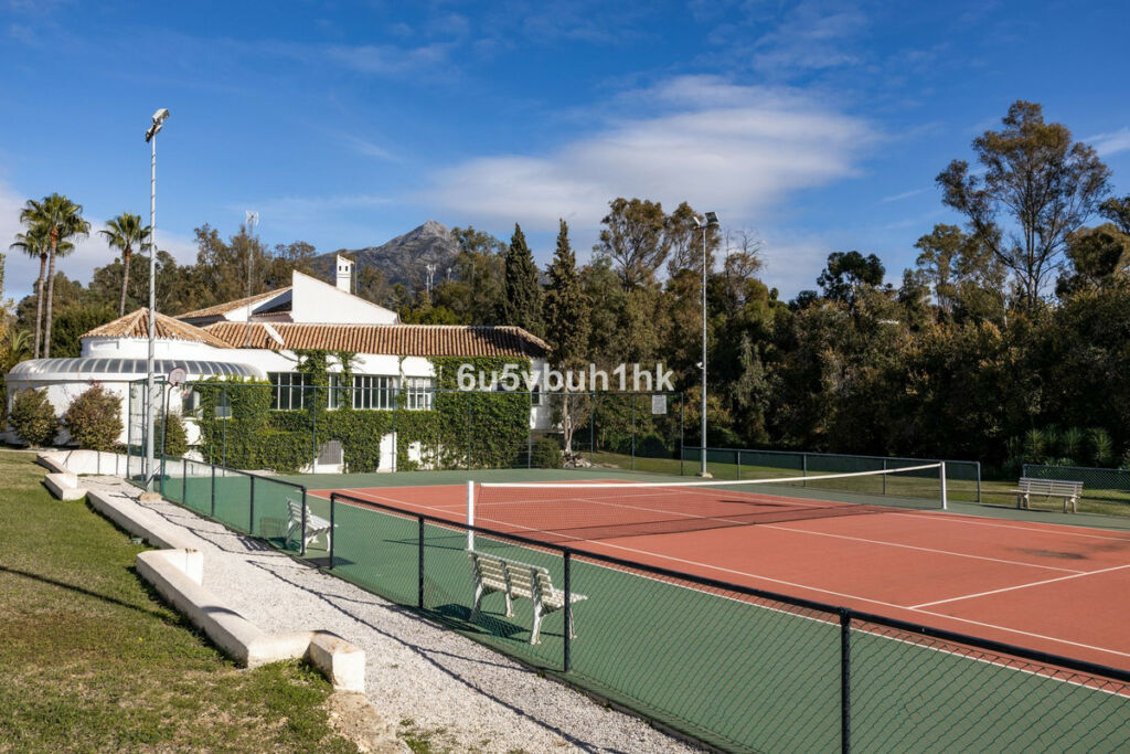 Duplex Nueva Andalucía Málaga - image 37
