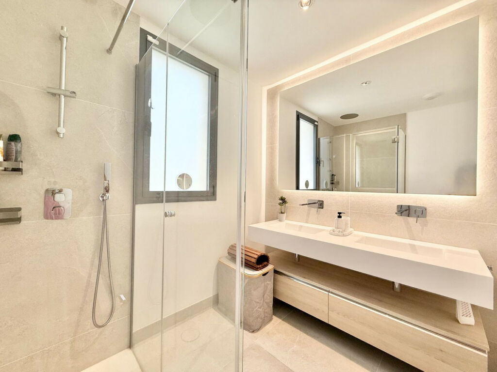 Penthouse Cabopino Málaga - image 37