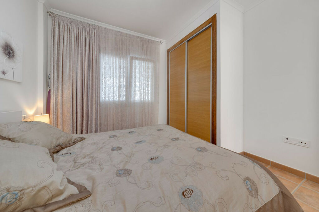 Bungalow Mil Palmeras Alicante - image 9