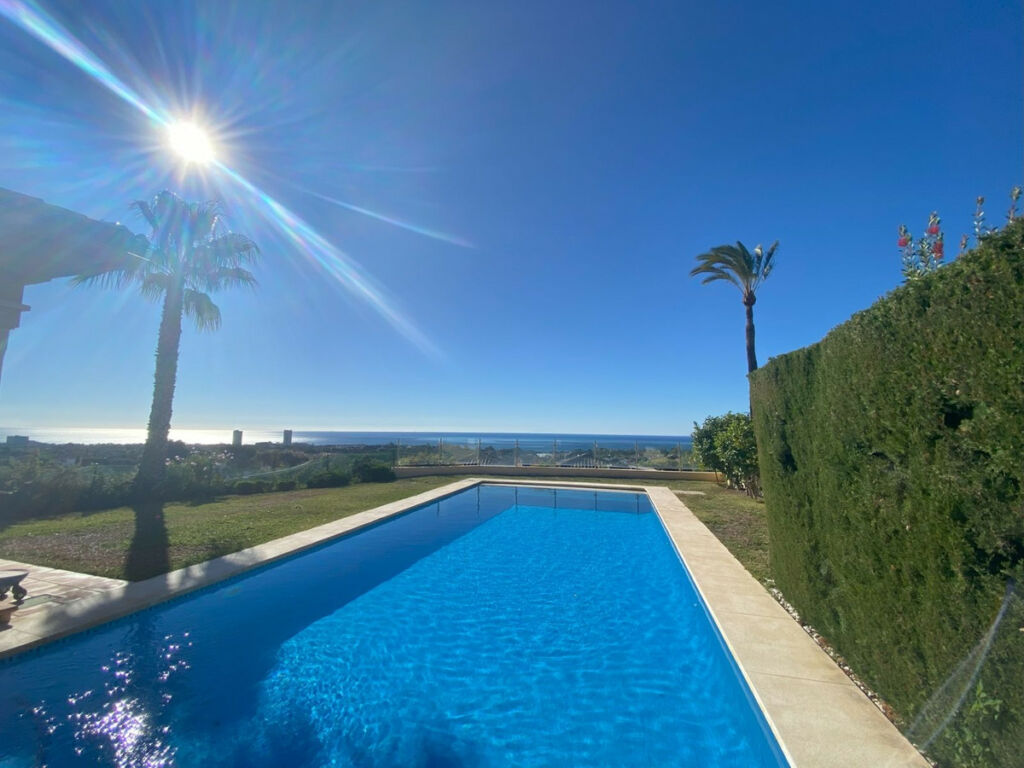 Detached Villa Elviria Málaga - image 40