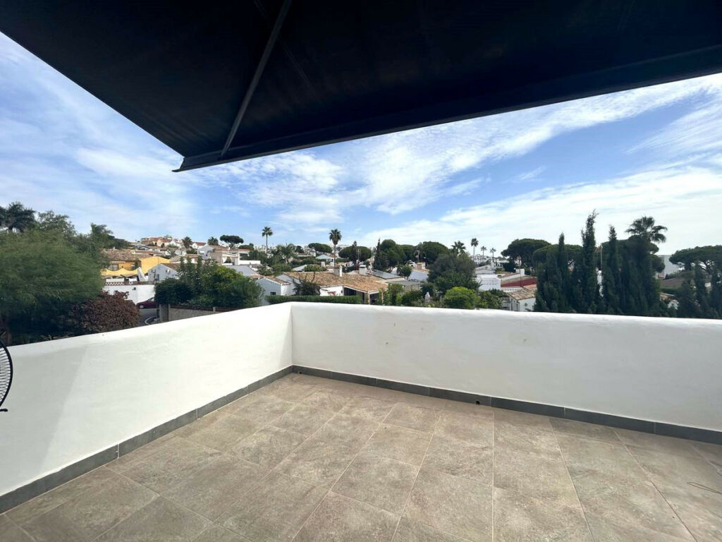 Semi-Detached House Calahonda Málaga - image 37