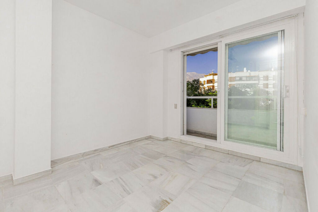 Duplex Marbella Málaga - image 33