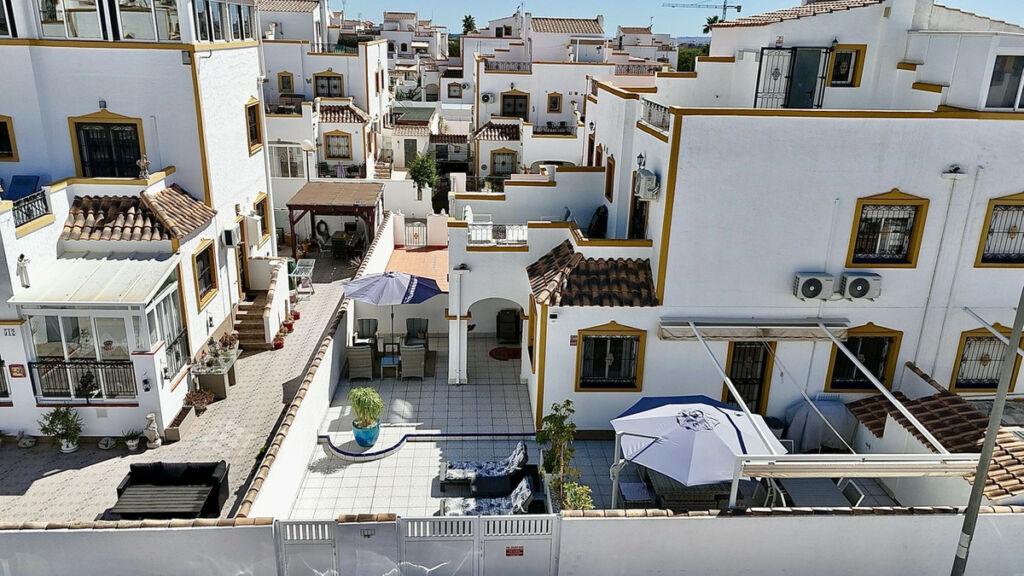 Duplex San Miguel de Salinas Alicante - image 37