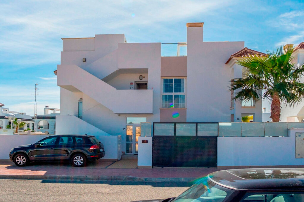 Penthouse Dona Pepa Alicante - image 38