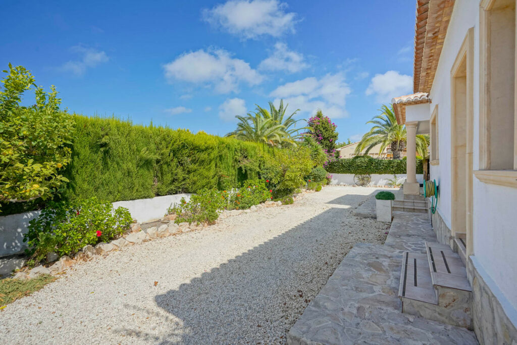 Detached Villa Javea Alicante - image 38