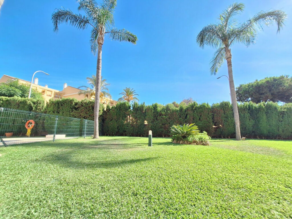 Penthouse Duplex Elviria Málaga - image 38