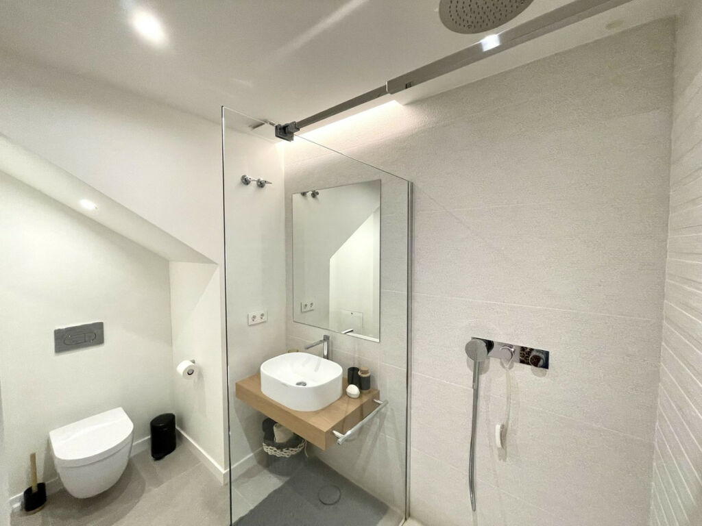 Semi-Detached House Cabopino Málaga - image 38