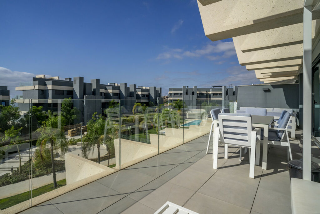Middle Floor Apartment Estepona Málaga - image 38