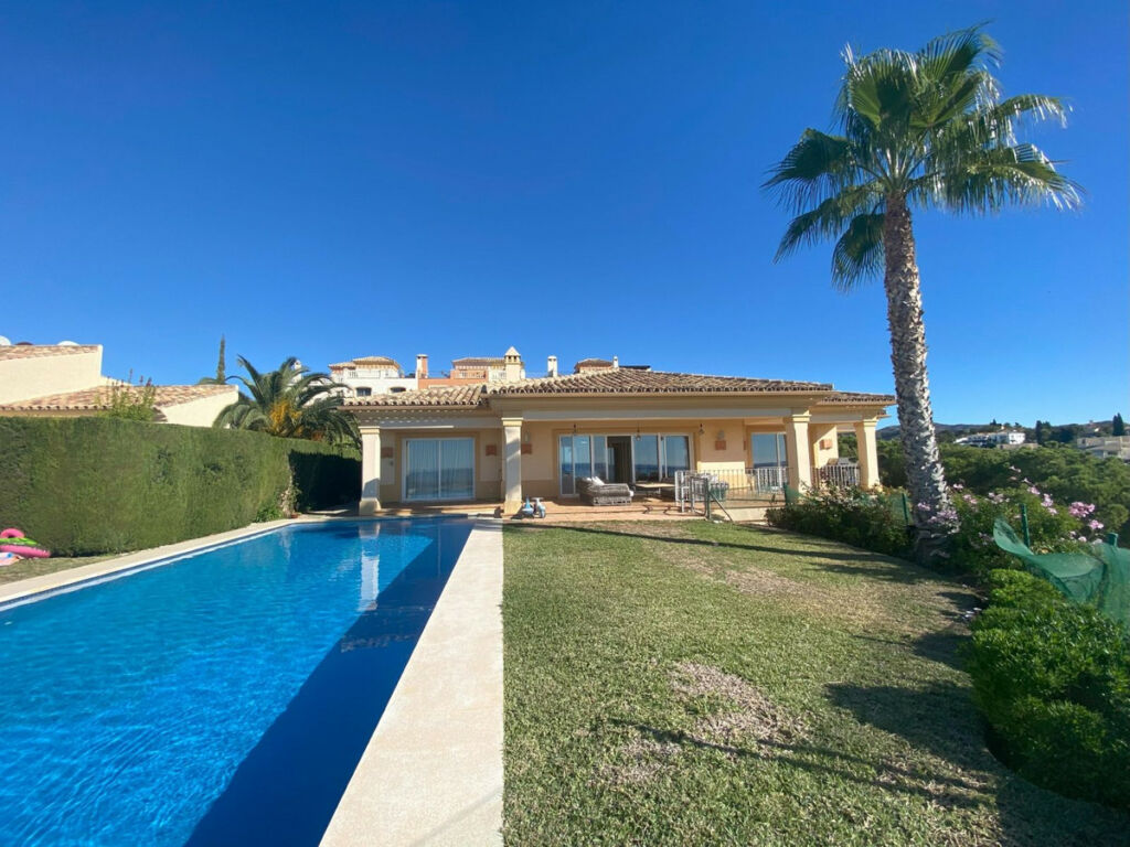 Detached Villa Elviria Málaga - image 41