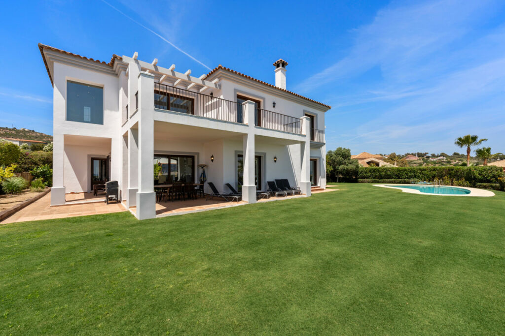 Detached Villa Sotogrande Cádiz - image 38
