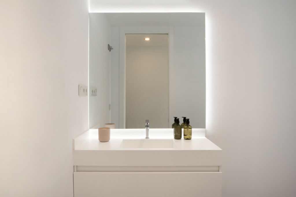 Middle Floor Apartment Estepona Málaga - image 38