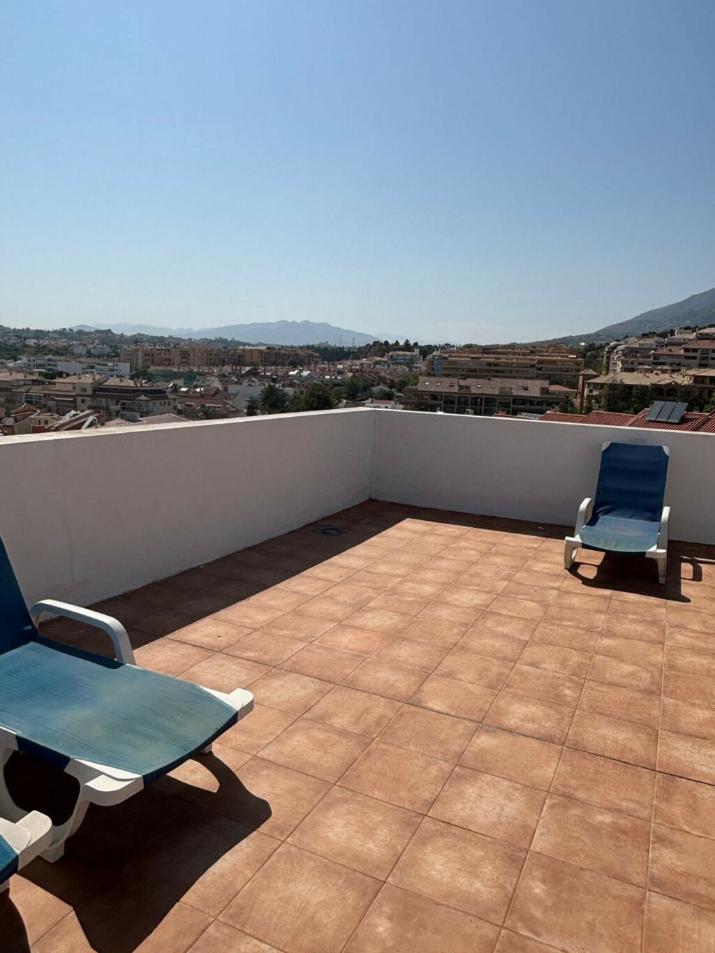 Detached Villa Los Pacos Málaga - image 38