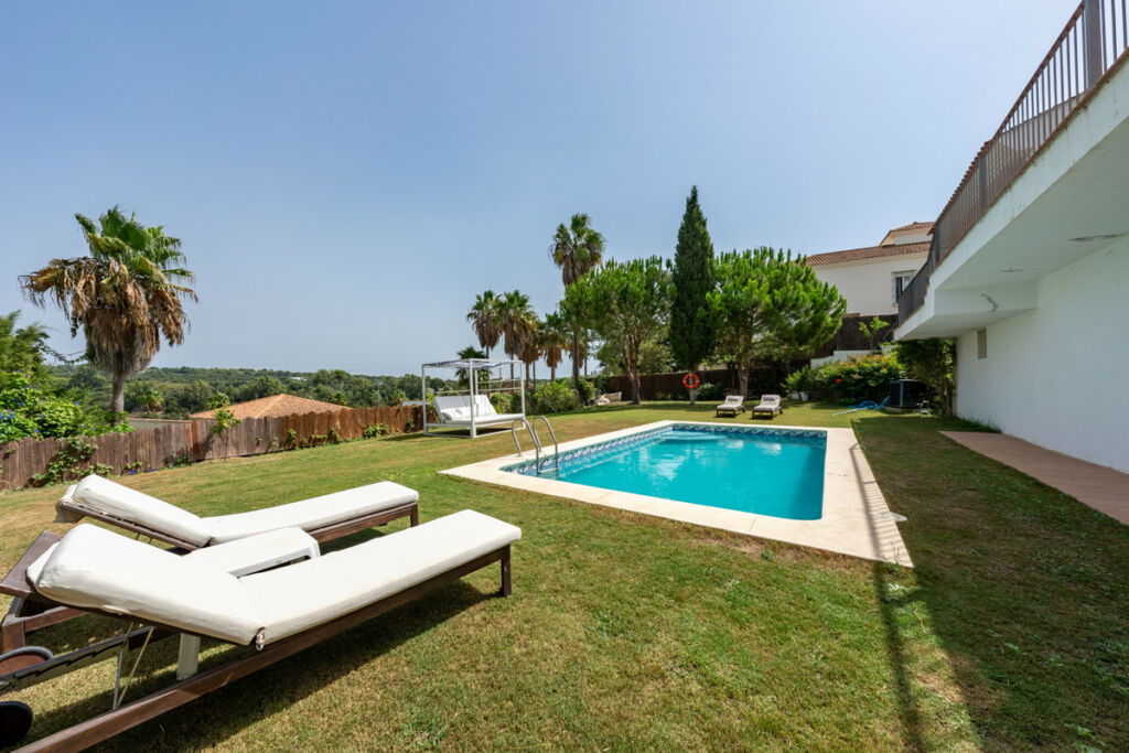 Detached Villa Sotogrande Alto Cádiz - image 38
