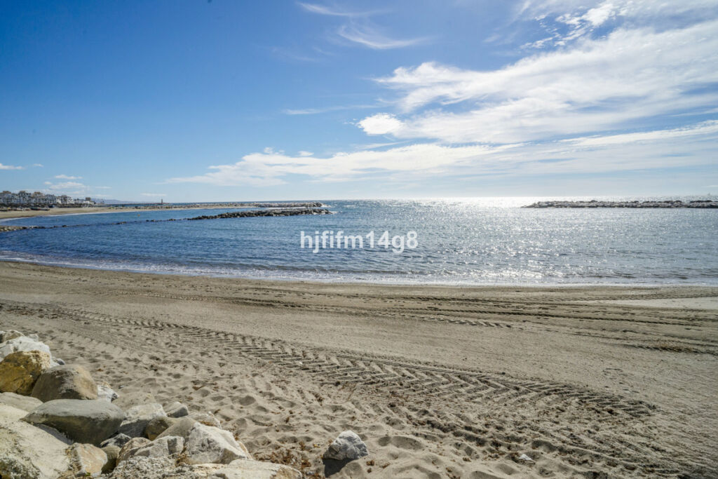 Ground Floor Apartment Puerto Banús Málaga - image 38