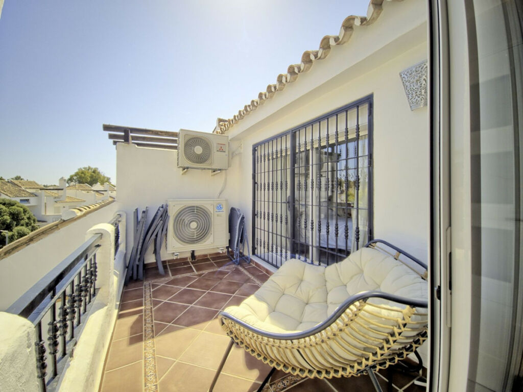 Townhouse Nueva Andalucía Málaga - image 38