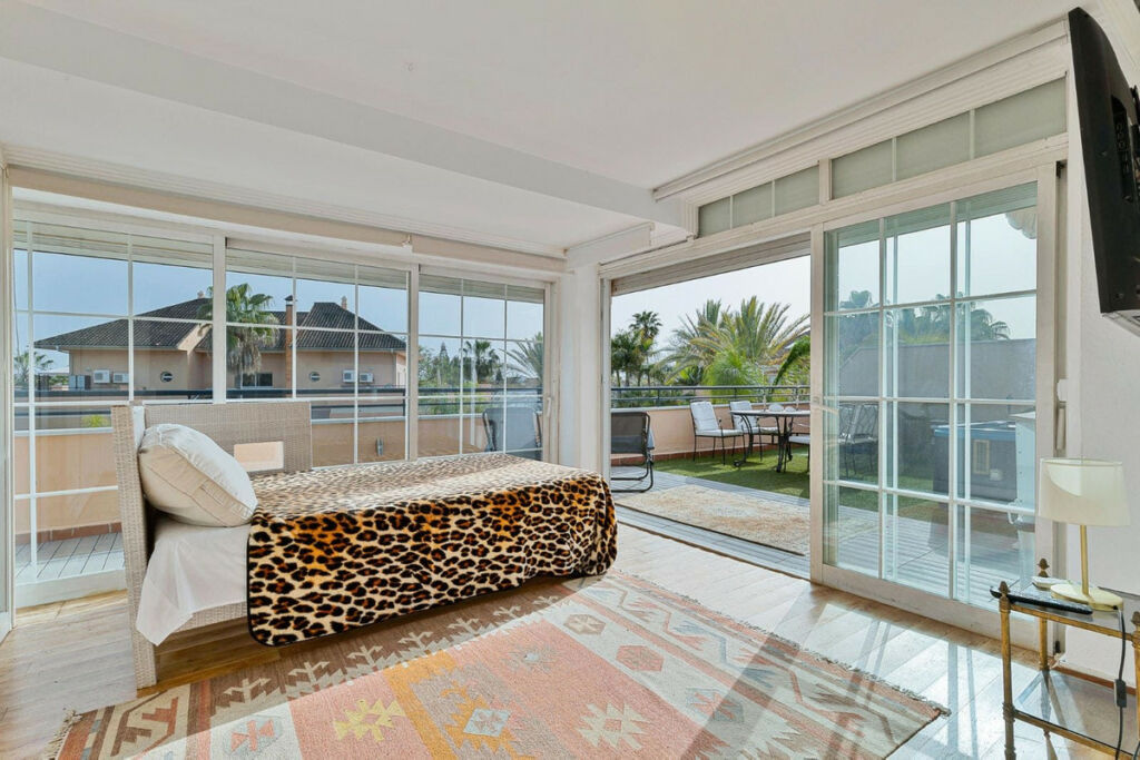 Top Floor Apartment Marbella Málaga - image 38