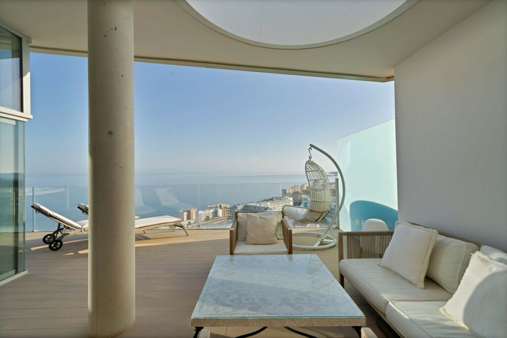 Penthouse Fuengirola Málaga - image 36