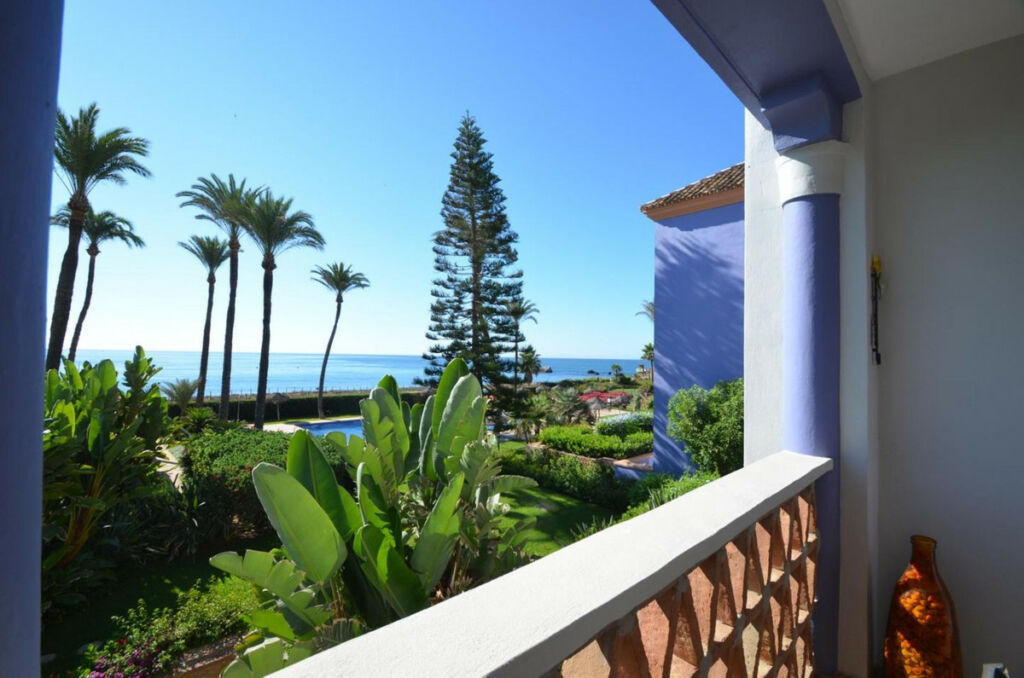 Middle Floor Apartment Casares Playa Málaga - image 39