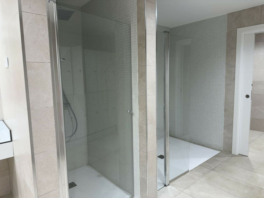 Middle Floor Apartment Estepona Málaga - image 39