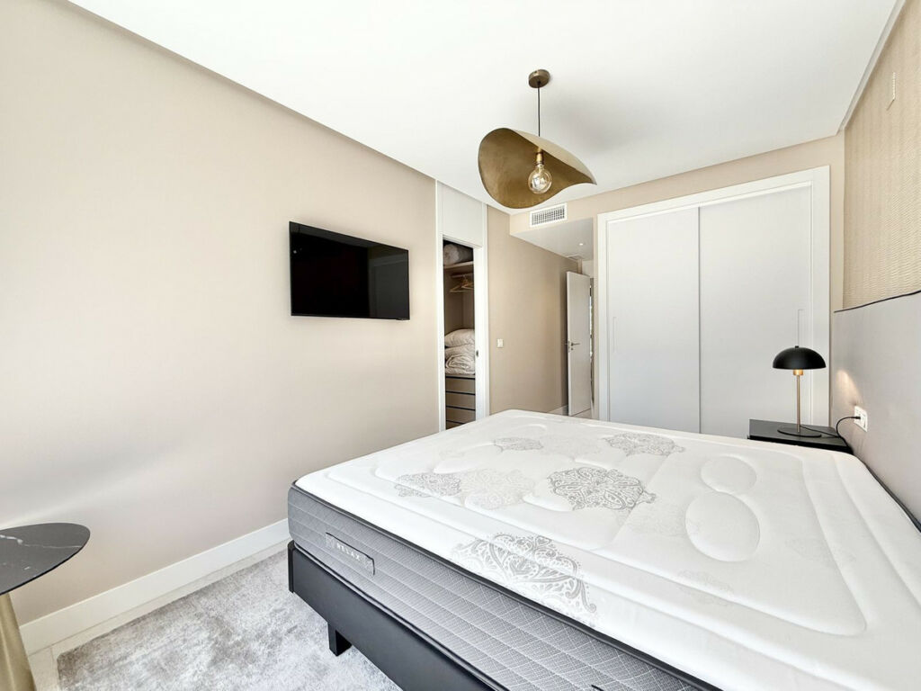Penthouse Cabopino Málaga - image 39