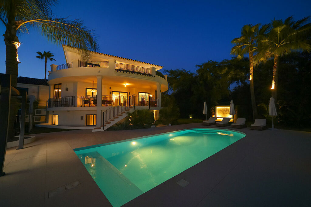 Detached Villa La Quinta Málaga - image 39