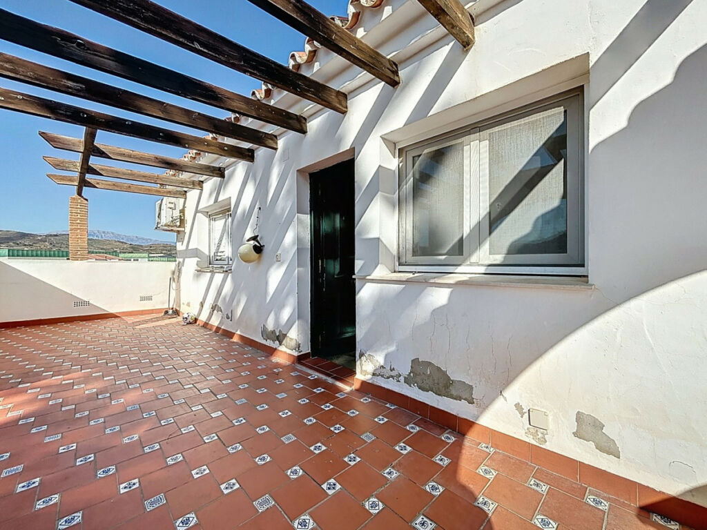 Detached Villa Almayate Málaga - image 39