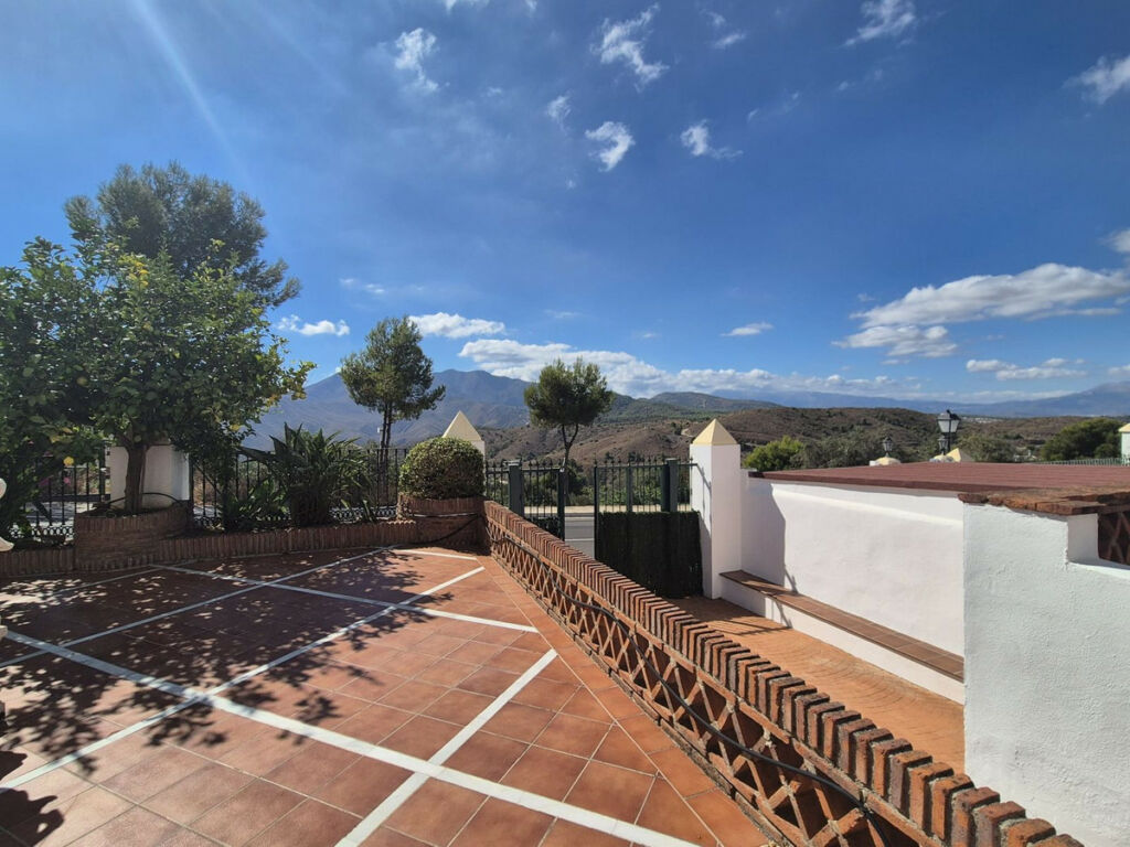 Semi-Detached House Alhaurin Golf Málaga - image 39