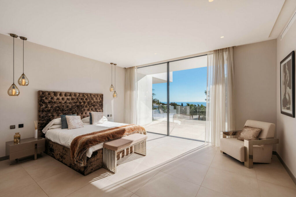 Detached Villa Benahavís Málaga - image 39