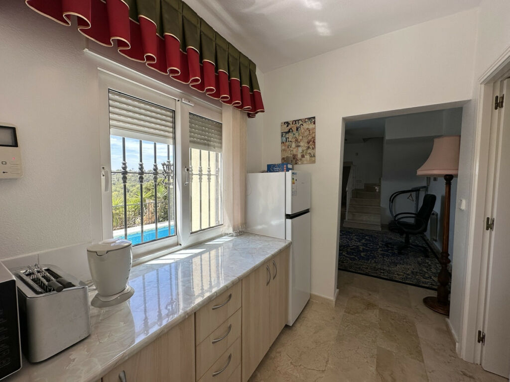 Detached Villa Villamartin Alicante - image 39