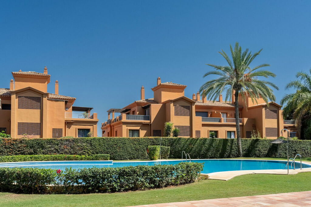 Ground Floor Apartment Estepona Málaga - image 39