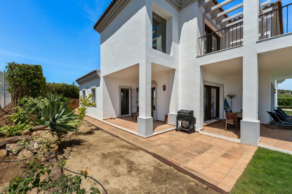 Detached Villa Sotogrande Cádiz - image 39