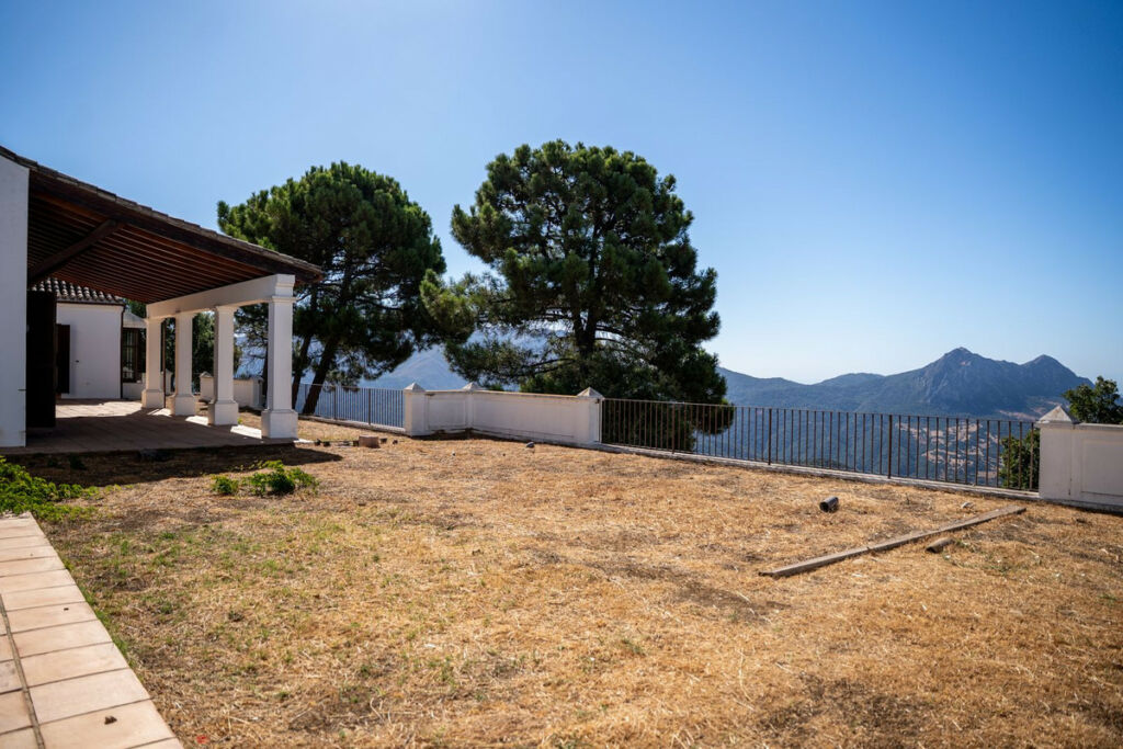 Detached Villa Gaucín Málaga - image 38