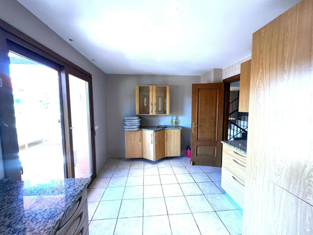 Semi-Detached House Riviera del Sol Málaga - image 4