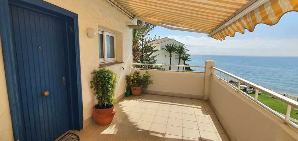 Penthouse Duplex Marbesa Málaga - image 4