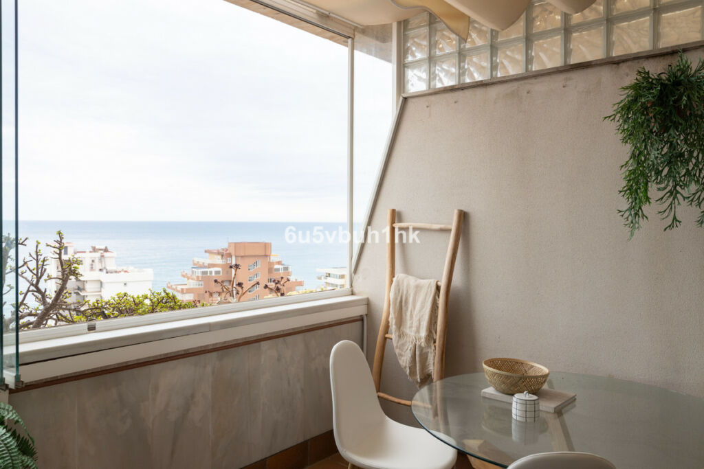 Penthouse Fuengirola Málaga - image 4