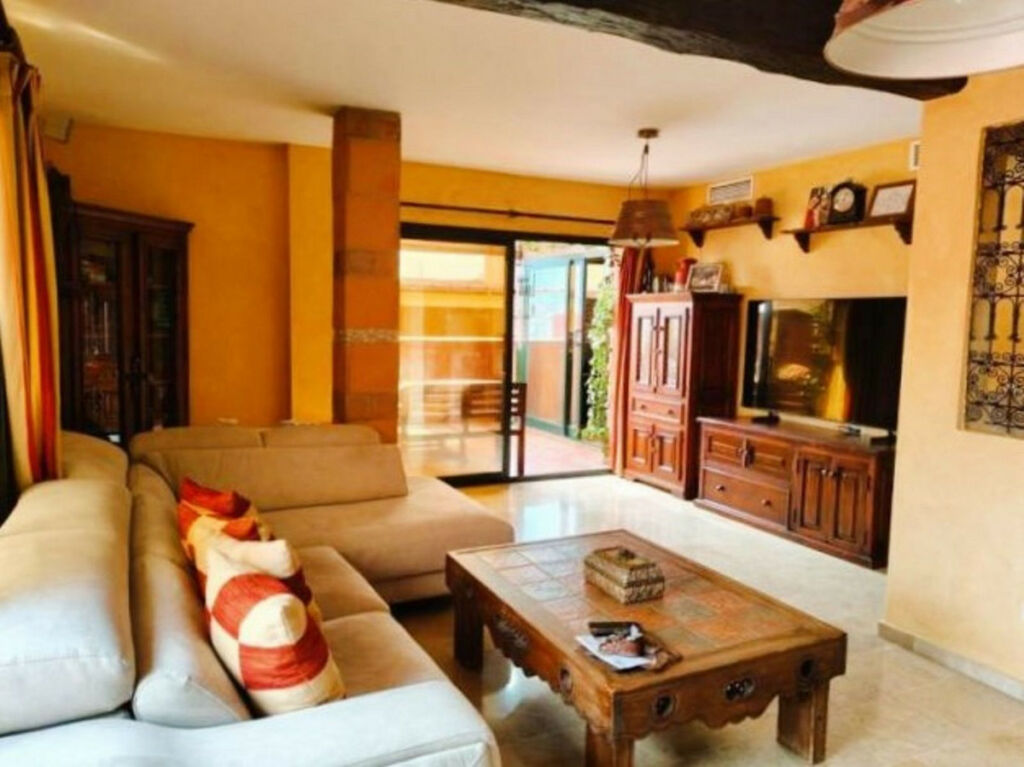 Penthouse Duplex San Pedro de Alcántara Málaga - image 4