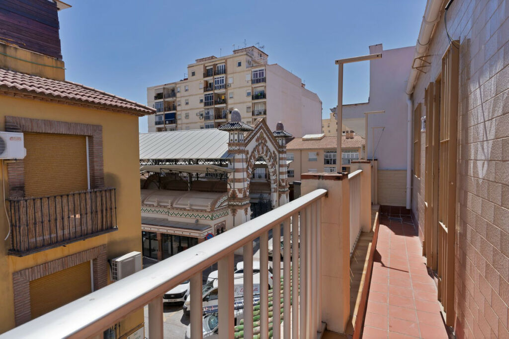 Semi-Detached House Málaga Centro Málaga - image 4