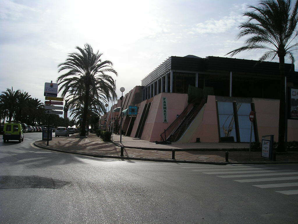 Office Puerto Banús Málaga - image 4