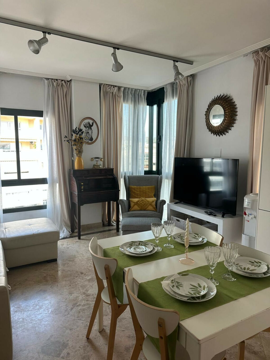 Middle Floor Apartment Marbella Málaga - image 4