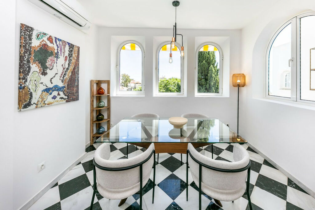 Middle Floor Apartment Benalmadena Costa Málaga - image 4