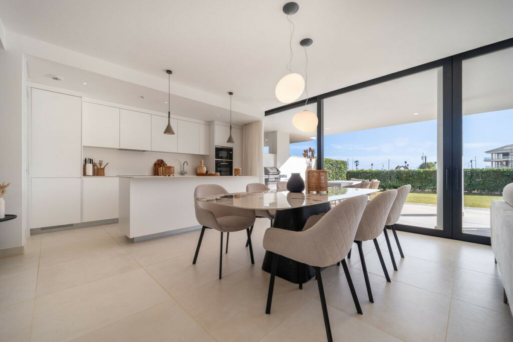 Ground Floor Apartment Fuengirola Málaga - image 4