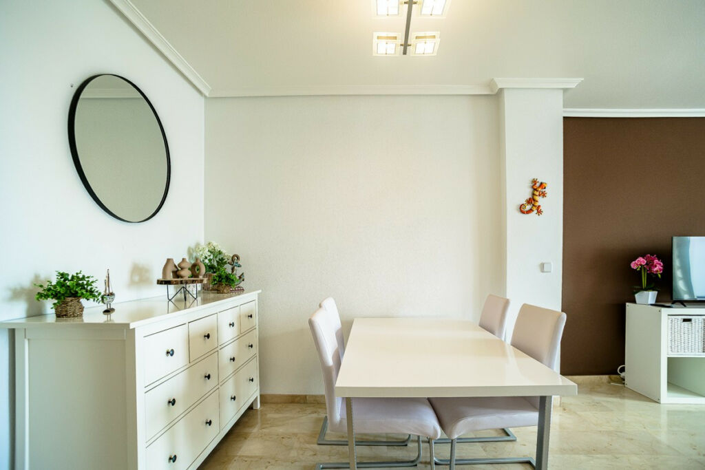 Middle Floor Apartment Villamartin Alicante - image 4