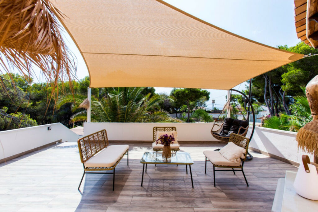 Detached Villa La Fustera Alicante - image 4