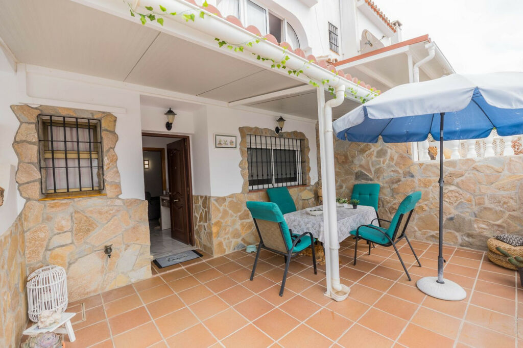 Townhouse El Coto Málaga - image 4