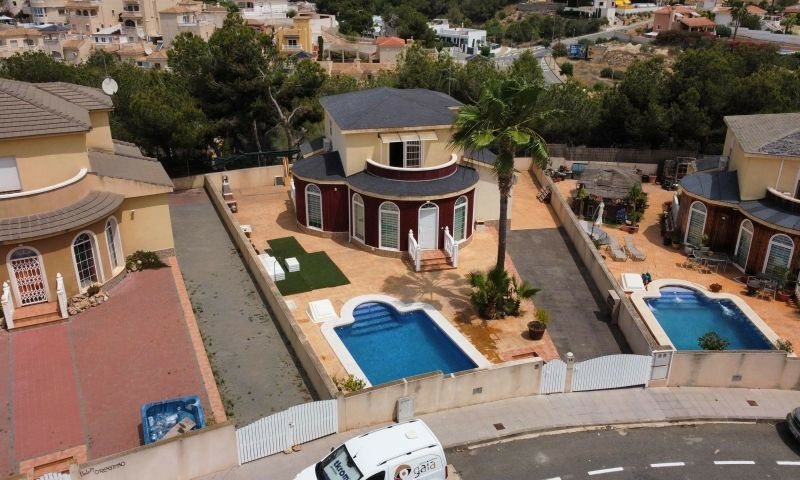 Detached Villa Pilar de la Horadada Alicante - image 4