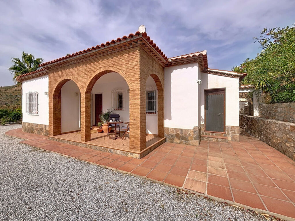 Detached Villa Canillas de Albaida Málaga - image 5