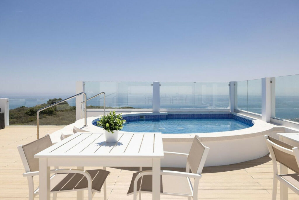 Ground Floor Apartment La Duquesa Málaga - image 4