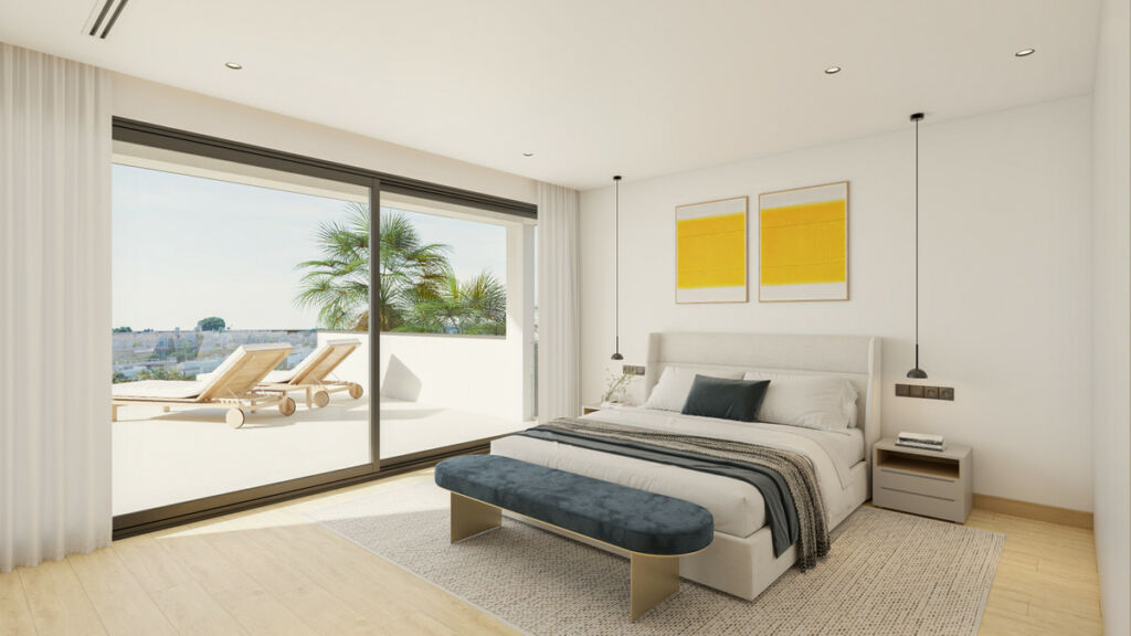 Detached Villa New Golden Mile Málaga - image 4