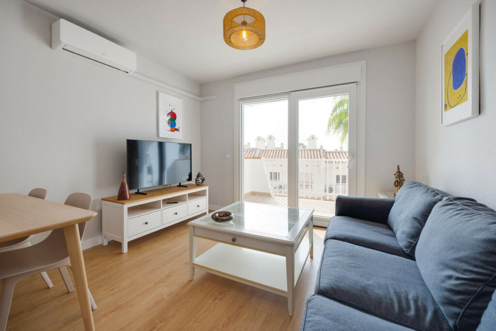 Middle Floor Apartment Orihuela Costa Alicante - image 4