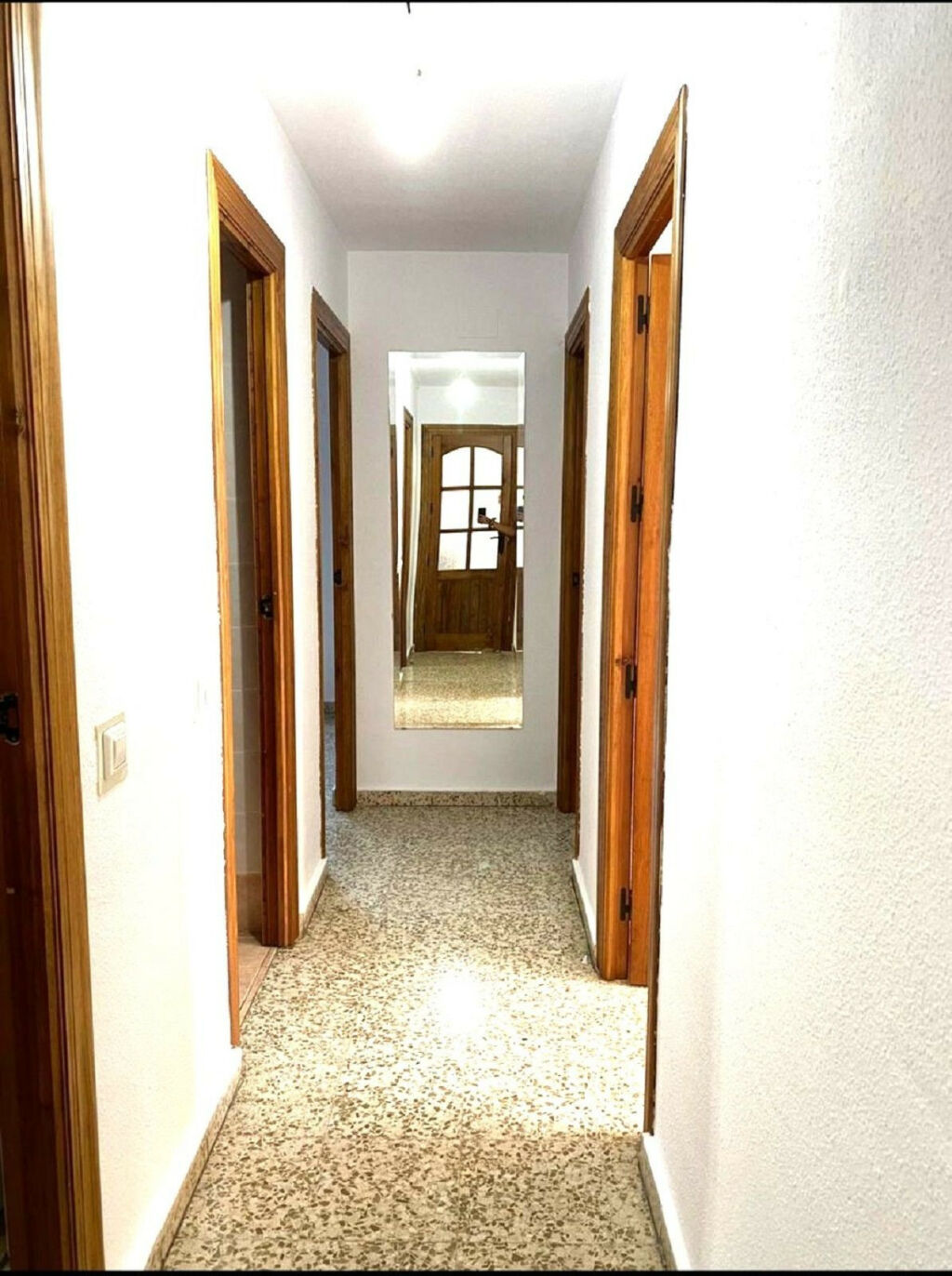 Middle Floor Apartment Las Lagunas Málaga - image 4
